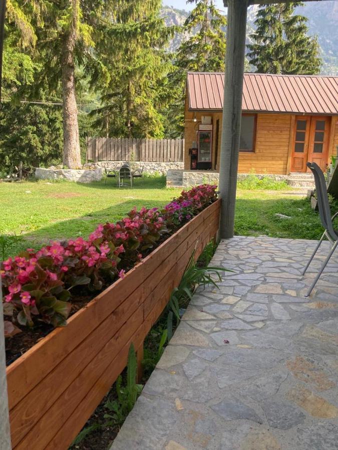 Bujtina Arturi Hotel Valbone Exterior photo