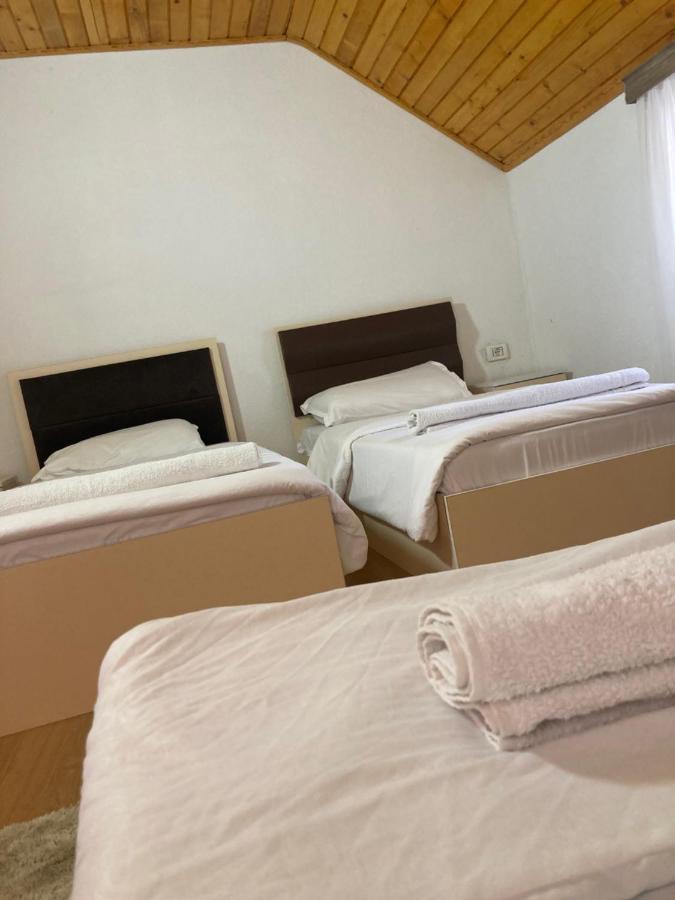 Bujtina Arturi Hotel Valbone Exterior photo